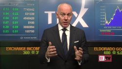 Managing risk: Active vs passive investing