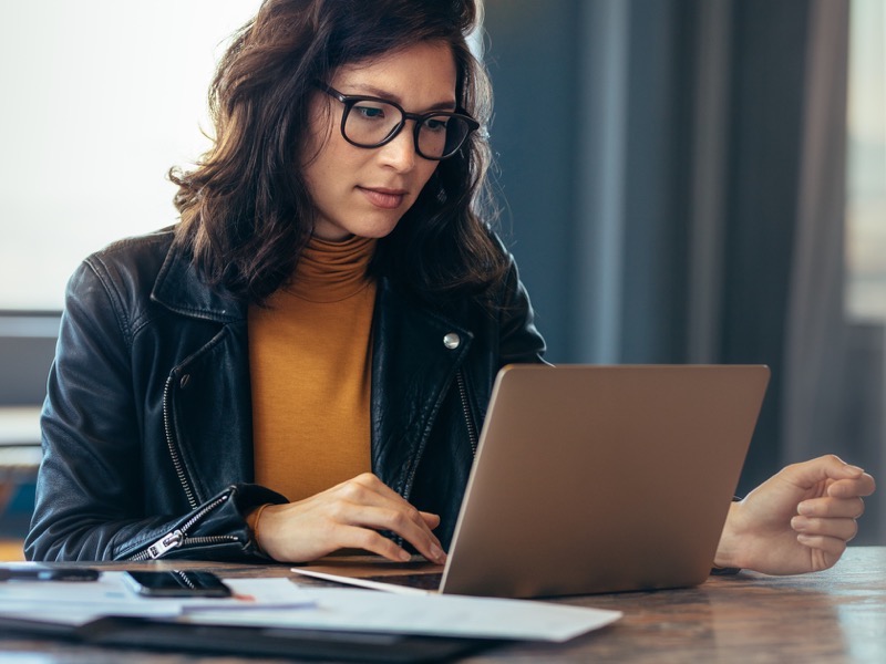 woman with laptop